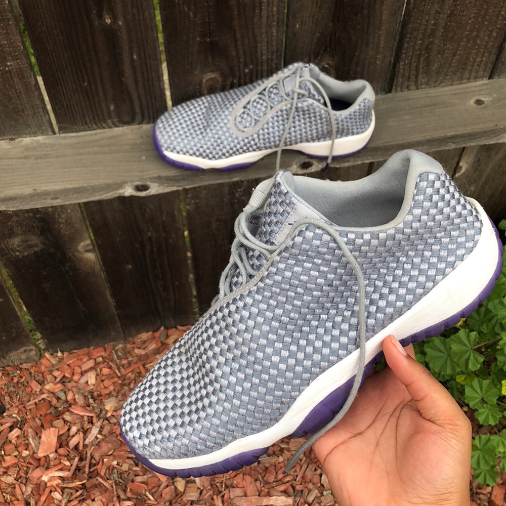 Jordan future size 7.5y